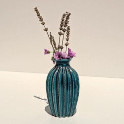 Vase plissé en céramique blanc H15  | Deco-Delight.com