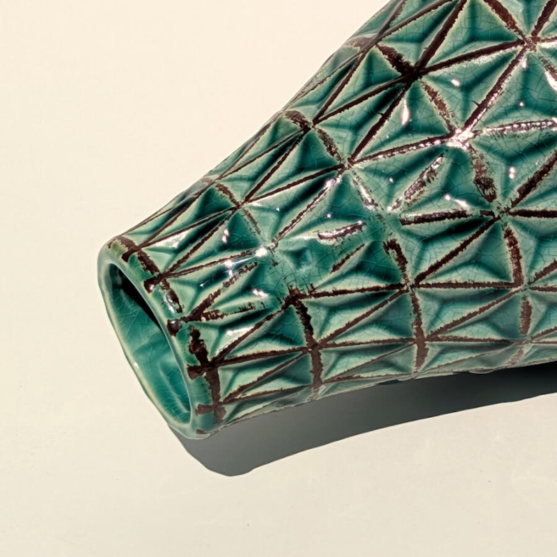 Vase ethnique turquoise H25 cm en céramique | Deco-Delight.com